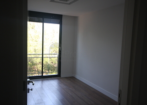 شقق بإطلالة خلابة على حدائق الصنوبر في منطقة كونيالتي – أنطاليا