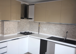 شقق بإطلالة خلابة على حدائق الصنوبر في منطقة كونيالتي – أنطاليا