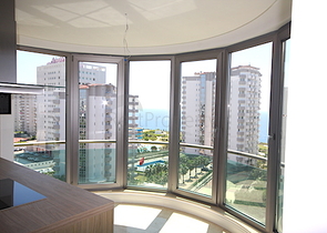 شقة فاخرة بإطلالة بانورامية على البحر في منطقة لارا – أنطاليا