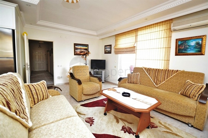 شقة مفروشة على بعد 200 متر من شاطئ البحر في منطقة محمود لار – ألانيا