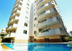 شقة مفروشة على بعد 200 متر من شاطئ البحر في منطقة محمود لار – ألانيا