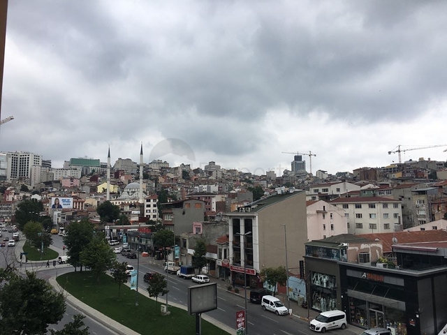 سكن فخم ومريح، بالقرب من ساحة تقسيم