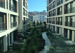 سكن فخم ومريح، بالقرب من ساحة تقسيم