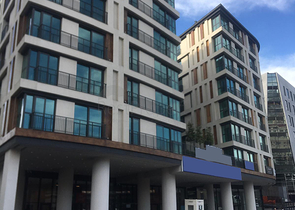 سكن فخم ومريح، بالقرب من ساحة تقسيم