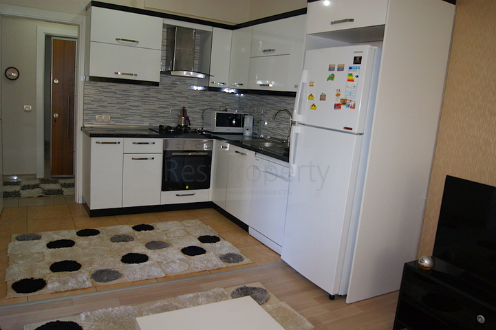 شقة مفروشة على بعد 500 متر من البحر في منطقة كونيالتي – أنطاليا