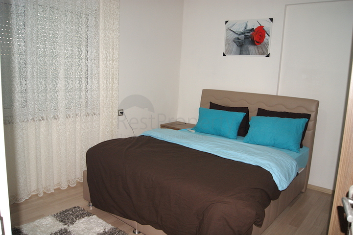 شقة مفروشة على بعد 500 متر من البحر في منطقة كونيالتي – أنطاليا