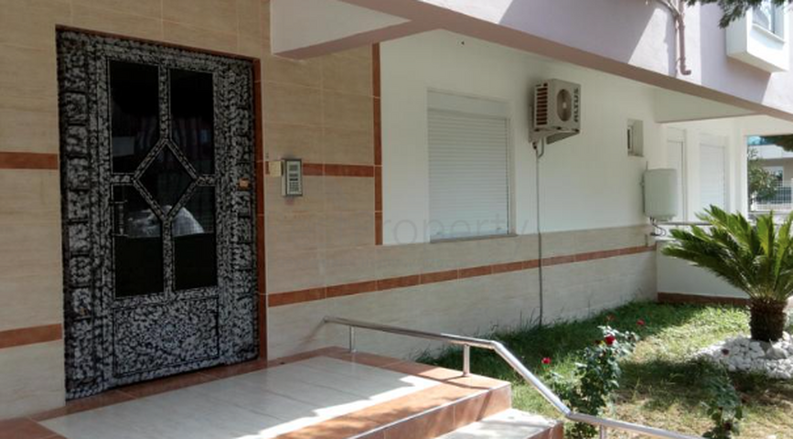 شقة مفروشة على بعد 500 متر من البحر في منطقة كونيالتي – أنطاليا