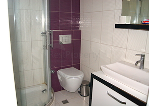 شقة مفروشة على بعد 500 متر من البحر في منطقة كونيالتي – أنطاليا