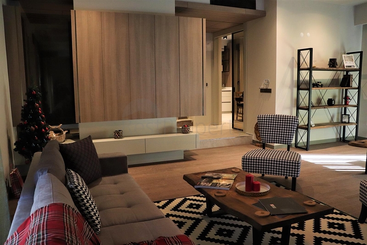 مجمع فلل حديثة قيد الإنشاء في منطقة كونيالتي – أنطاليا