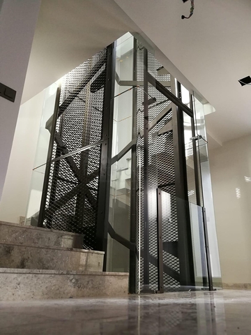 مجمع فلل حديثة قيد الإنشاء في منطقة كونيالتي – أنطاليا