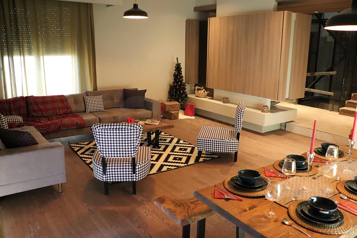 مجمع فلل حديثة قيد الإنشاء في منطقة كونيالتي – أنطاليا