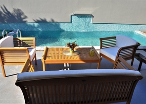 مجمع فلل حديثة قيد الإنشاء في منطقة كونيالتي – أنطاليا