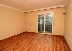 بنتهاوس بإطلالة بحرية ساحرة في منطقة كاستل – ألانيا