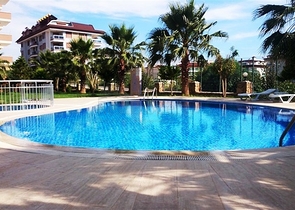 بنتهاوس بإطلالة بحرية ساحرة في منطقة كاستل – ألانيا