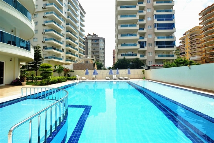 شقة مفروشة بغرفتي نوم في منطقة محمود لار – ألانيا