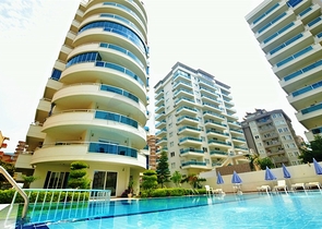 شقة مفروشة بغرفتي نوم في منطقة محمود لار – ألانيا