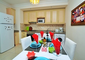 شقة مفروشة بغرفتي نوم في منطقة محمود لار – ألانيا