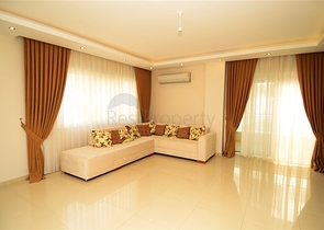 شقة مفروشة على بعد 250 متر من شواطئ كليوباترا في مركز ألانيا.