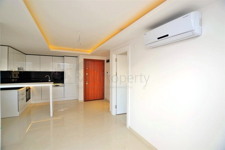 شقة حديثة في مركز الانيا.