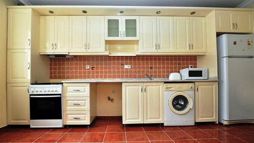 شقة مفروشة من قبل المالك في منطقة محمود لار – ألانيا 