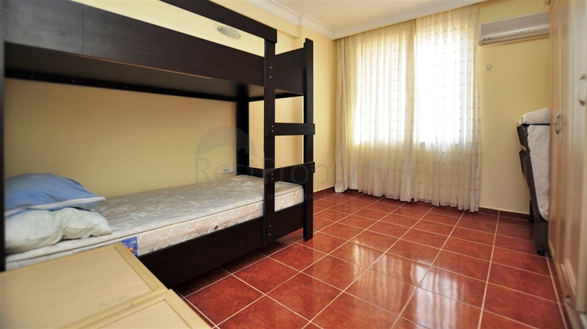 شقة مفروشة من قبل المالك في منطقة محمود لار – ألانيا 