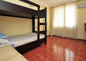 شقة مفروشة من قبل المالك في منطقة محمود لار – ألانيا 