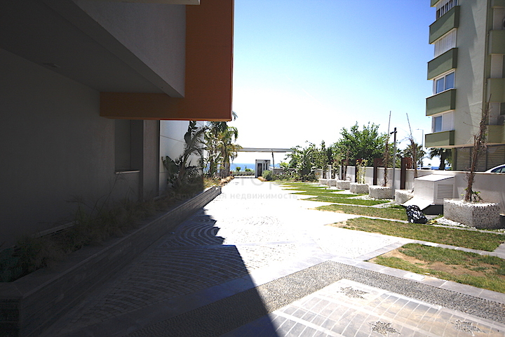 مشروع الرفاهية على الخط الاول من البحر في منطقة لارا – أنطاليا.