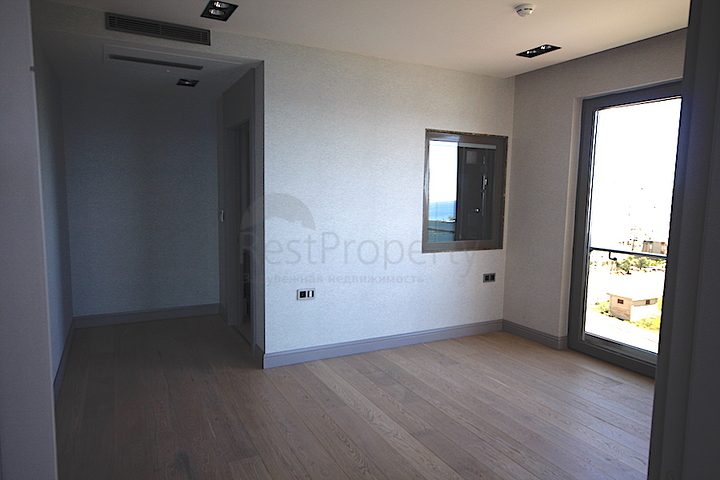 مشروع الرفاهية على الخط الاول من البحر في منطقة لارا – أنطاليا.