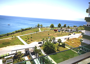 مشروع الرفاهية على الخط الاول من البحر في منطقة لارا – أنطاليا.