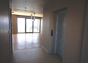 مشروع الرفاهية على الخط الاول من البحر في منطقة لارا – أنطاليا.