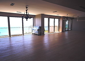 مشروع الرفاهية على الخط الاول من البحر في منطقة لارا – أنطاليا.