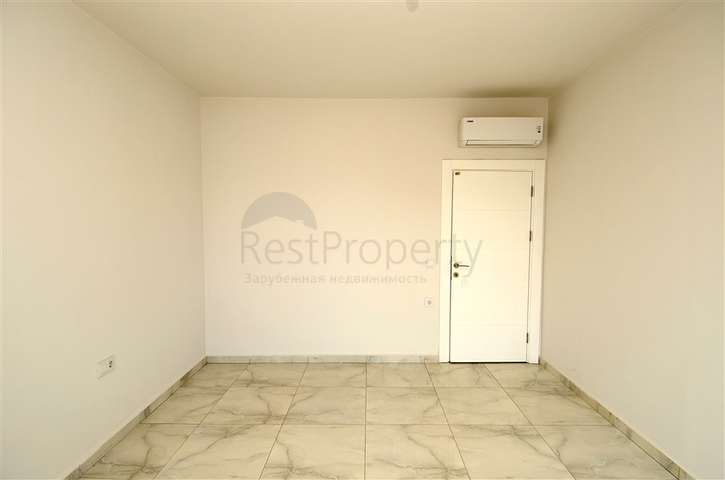 شقة بإطلالة بحرية مميزة في منطقة محمود لار – ألانيا