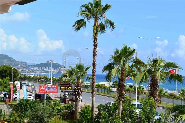 شقة مفروشة بإطلال بحرية ساحرة في منطقة محمود لار – ألانيا