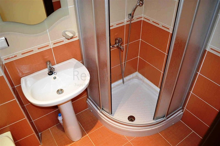 شقة مفروشة بإطلال بحرية ساحرة في منطقة محمود لار – ألانيا