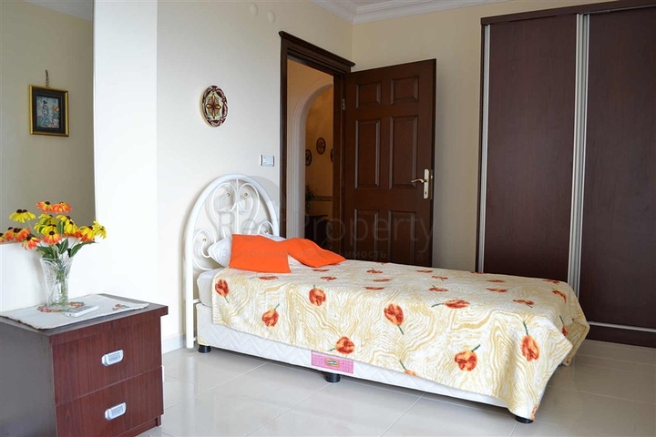 شقة مفروشة بإطلال بحرية ساحرة في منطقة محمود لار – ألانيا