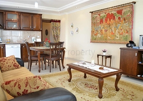 شقة مفروشة بإطلال بحرية ساحرة في منطقة محمود لار – ألانيا