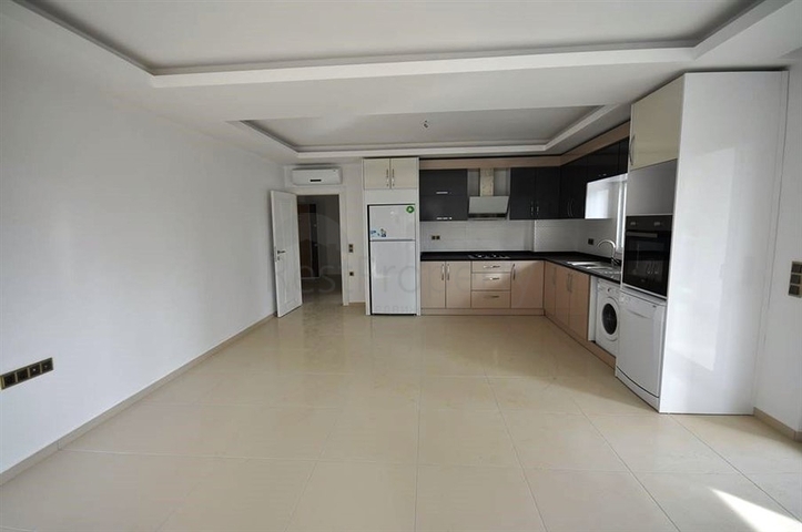 شقة ضمن مجمع سكني حديث في منطقة محمود لار – ألانيا