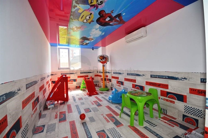 شقة ضمن مجمع سكني حديث في منطقة محمود لار – ألانيا