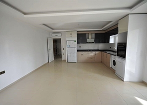 شقة ضمن مجمع سكني حديث في منطقة محمود لار – ألانيا