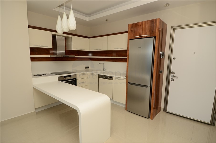 شقة واسعة ومميزة في منطقة محمودلار – ألانيا