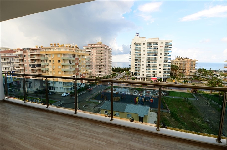 شقة واسعة ومميزة في منطقة محمودلار – ألانيا