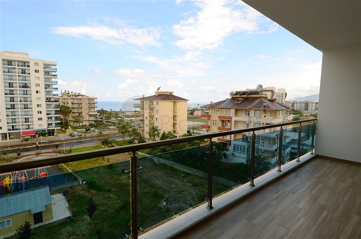 شقة واسعة ومميزة في منطقة محمودلار – ألانيا