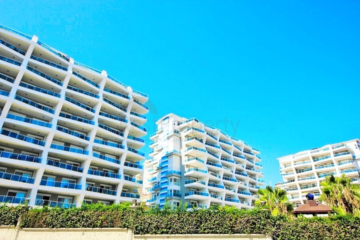 شقة مفروشة ضمن إحدى المجمعات المميزة الراقية فلي منطقة جيكجيلي – ألانيا