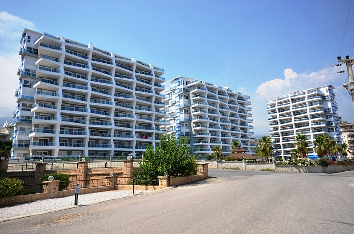 شقة مفروشة ضمن إحدى المجمعات المميزة الراقية فلي منطقة جيكجيلي – ألانيا