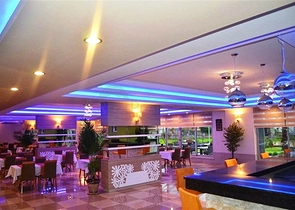 شقة مفروشة ضمن إحدى المجمعات المميزة الراقية فلي منطقة جيكجيلي – ألانيا