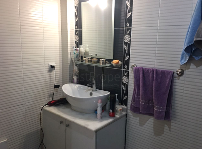 شقة بينتهاوس مفروشة مميزة في منطقة كونيالتي – أنطاليا.