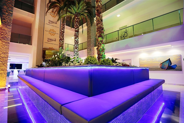 شقق للايجار مطلة على الجبل