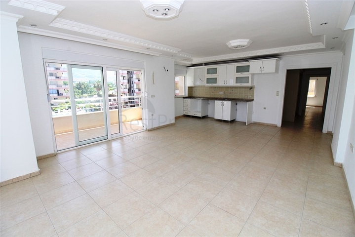 شقق واسعة ضمن مجمع سكني رائع في منطقة محمود لار – ألانيا