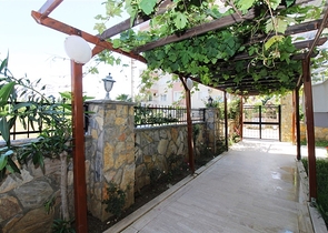 شقق واسعة ضمن مجمع سكني رائع في منطقة محمود لار – ألانيا