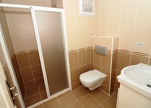 شقق واسعة ضمن مجمع سكني رائع في منطقة محمود لار – ألانيا